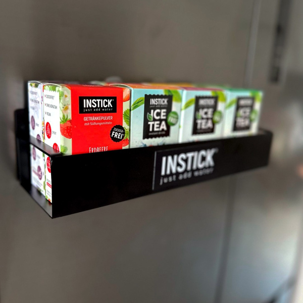 Magnetic fridge holder