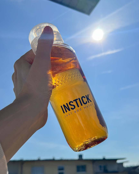 In English: Energy Cola-O – 12 units of 0.25 liters sugar-free energy drink