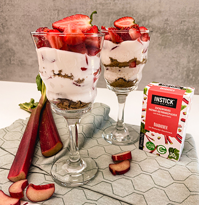 קינוח שכבות תות ללא סוכר